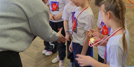 Powiększ grafikę: iii-gdanska-spartakiada-szesciolatkow-676147.jpg