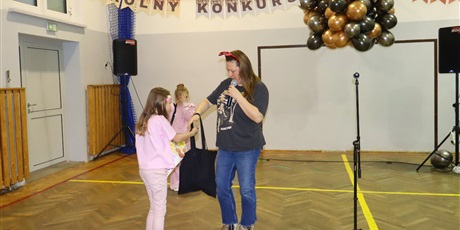 Powiększ grafikę: wielka-choinka-669776.jpg