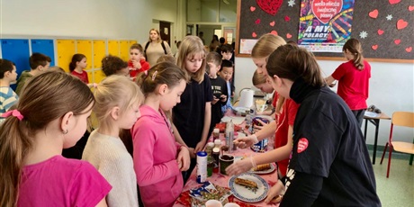 Powiększ grafikę: wosp-671680.jpg